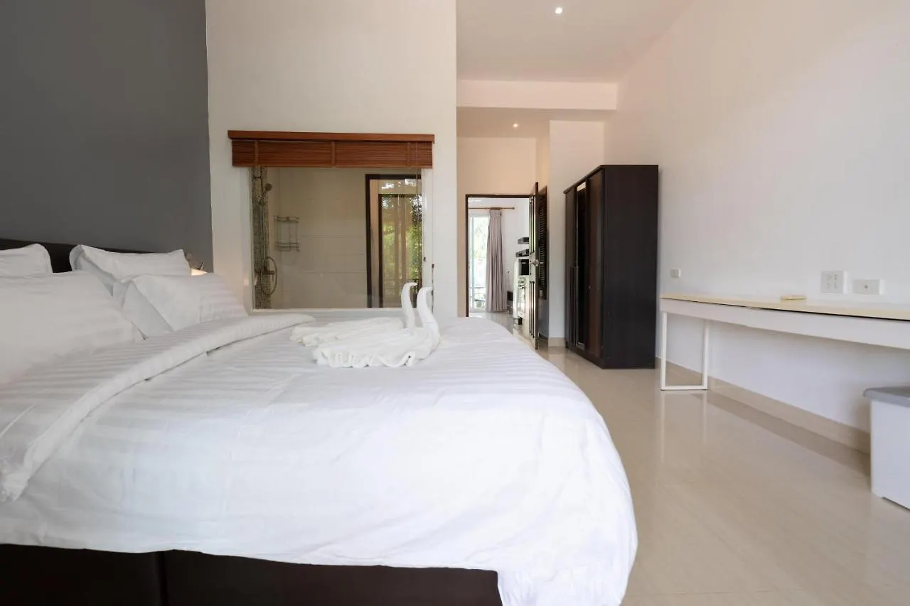 アパート 1Br Poolside Apartment, Long Beach, Lanta Sport Resort 109 Ko Lanta